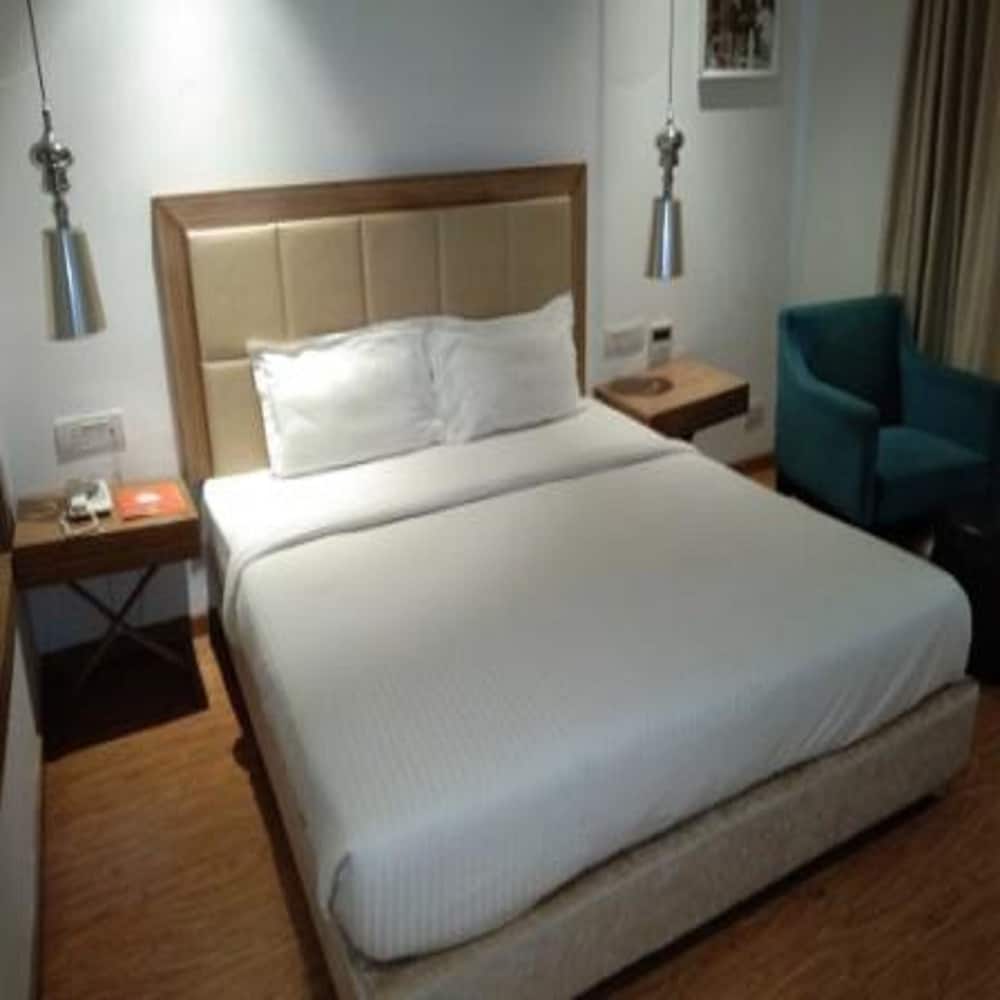 Executive Room photo 1