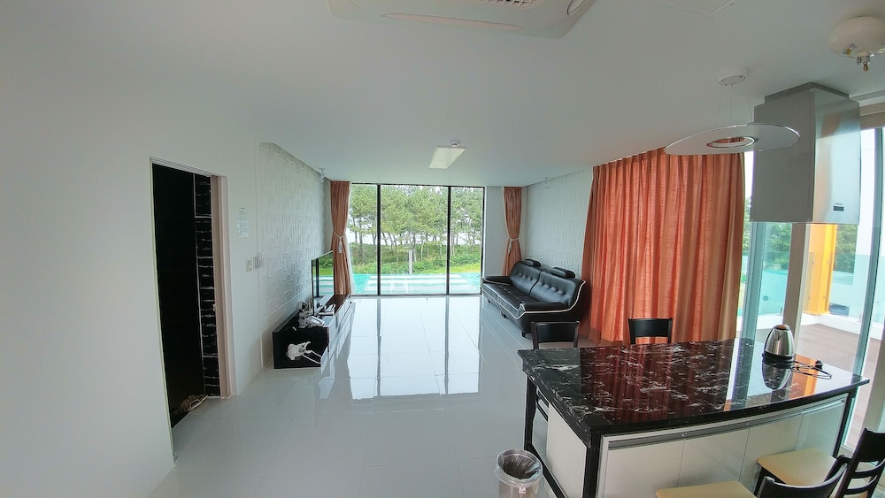 Room (Arasol,18 PY, 2F - Extra fee from 4th person on site) photo 1