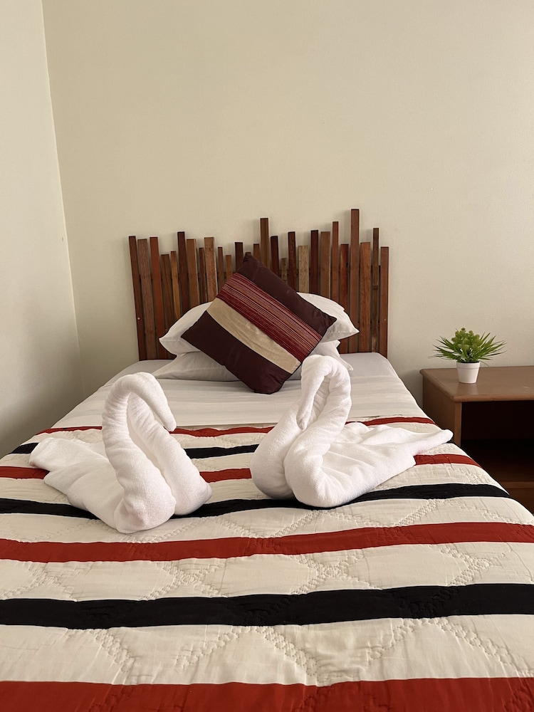 Classic Room, 2 Twin Beds - Photo 4