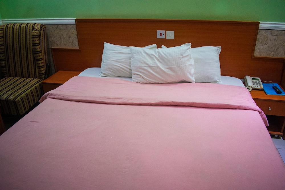 Standard Double Room photo 2