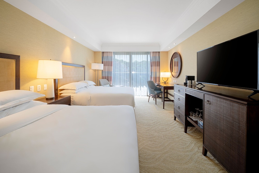 Club Room, 2 Double Beds - Photo 1