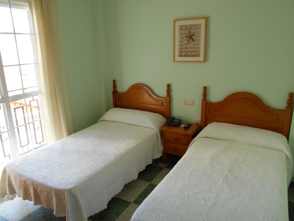 Twin Room - Sea View