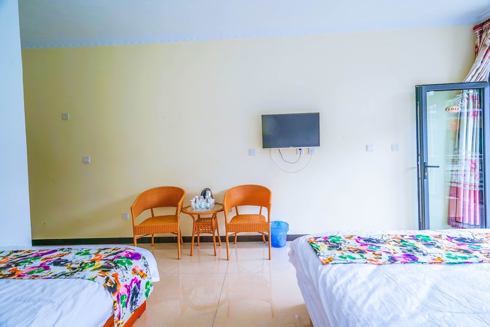 Standard Twin Room photo 3