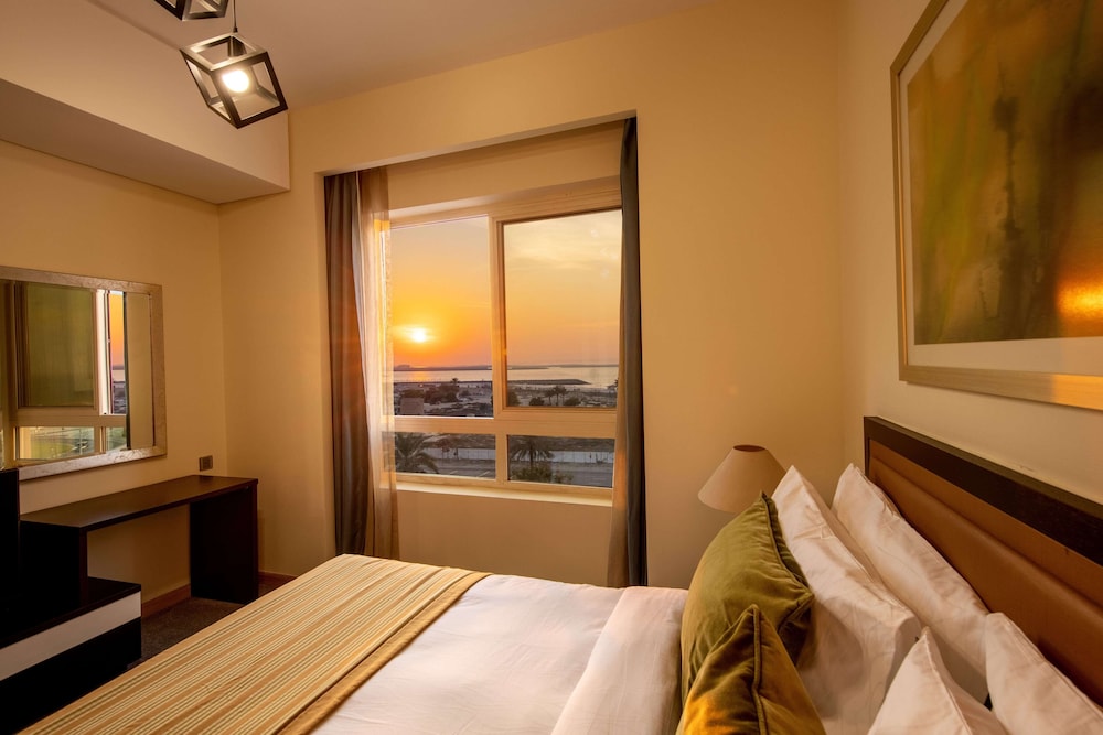 Apartment, 1 Bedroom, Sea View photo 2