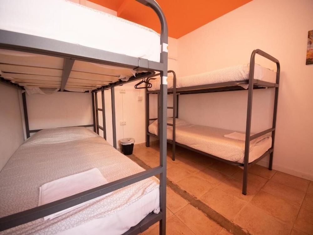 Economy Quadruple Room
