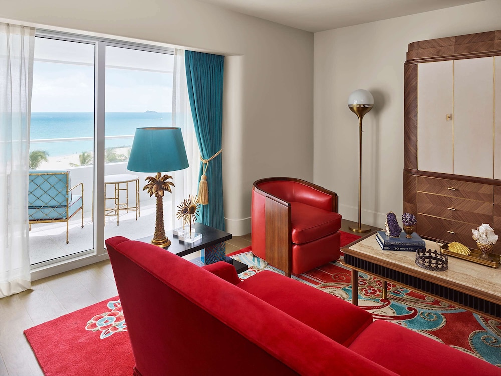 One Bedroom Suite (Non Smoking) (Accessible)