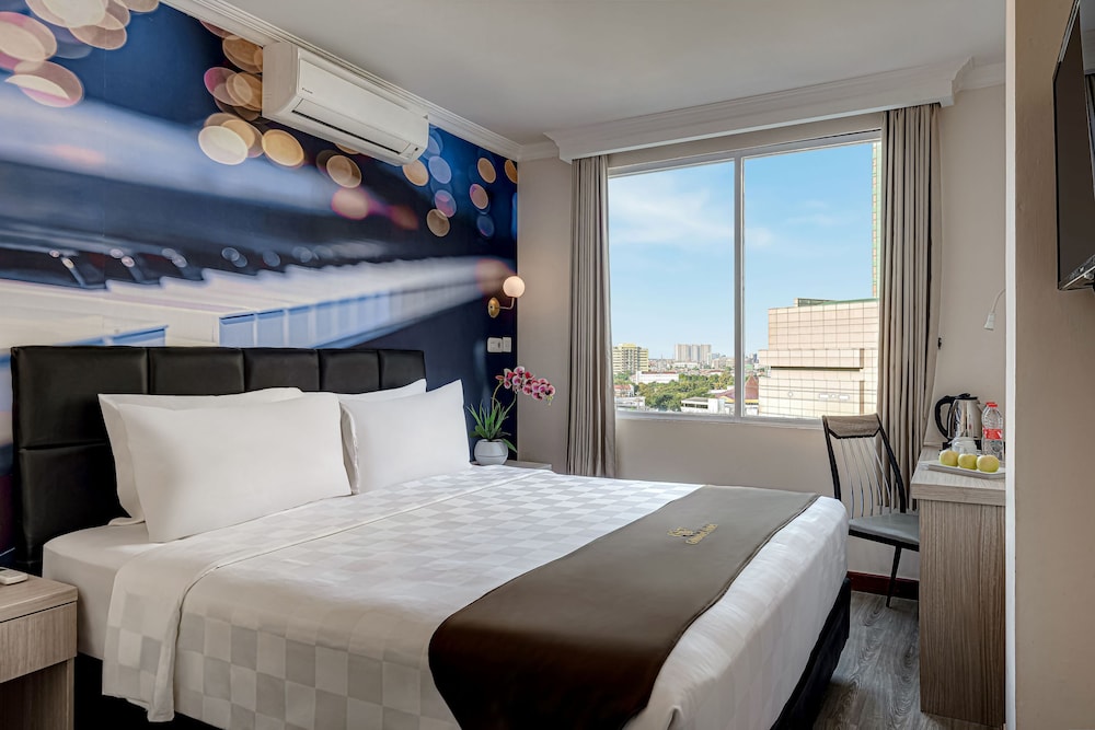 Superior Queen Room