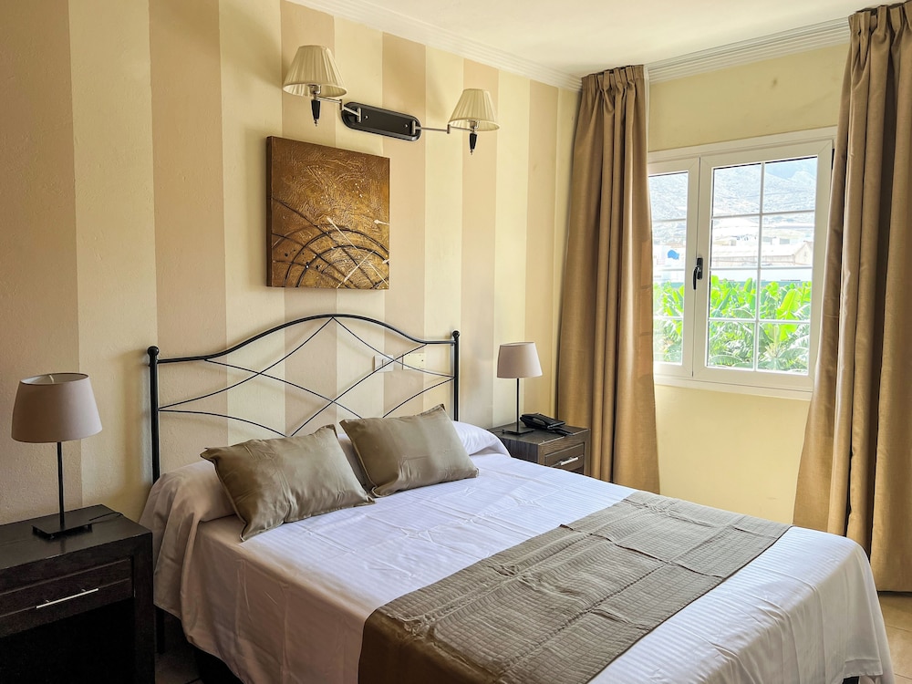 Suite, 1 Bedroom (2 Adults + 2 Children) - Photo 2