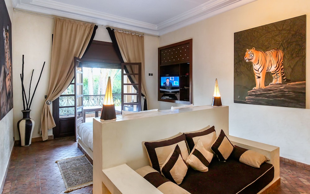 Premium Suite, Terrace photo 3