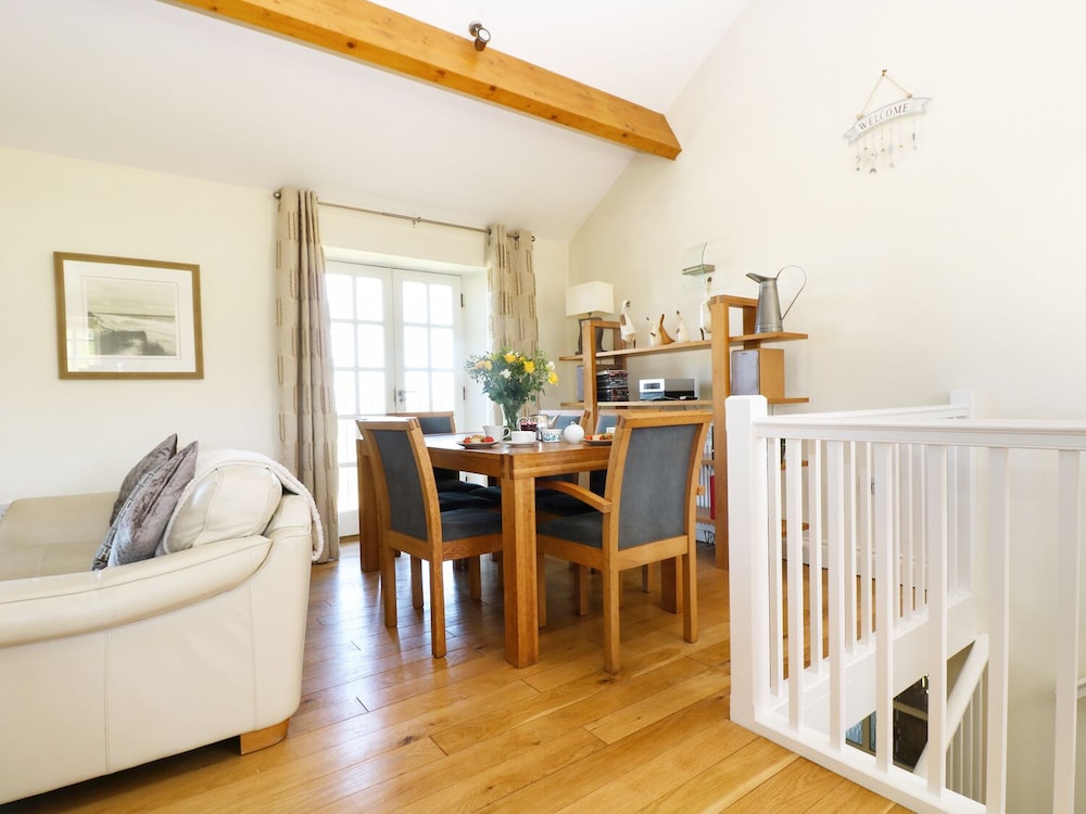 Cottage photo 2