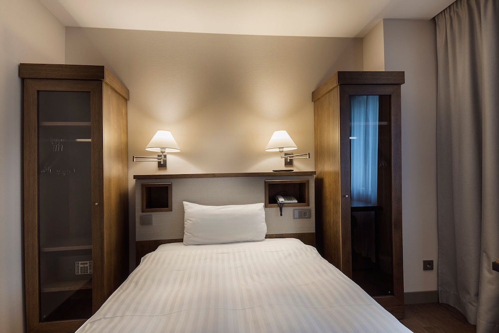 Standard Single Room, 1 Twin Bed photo 2