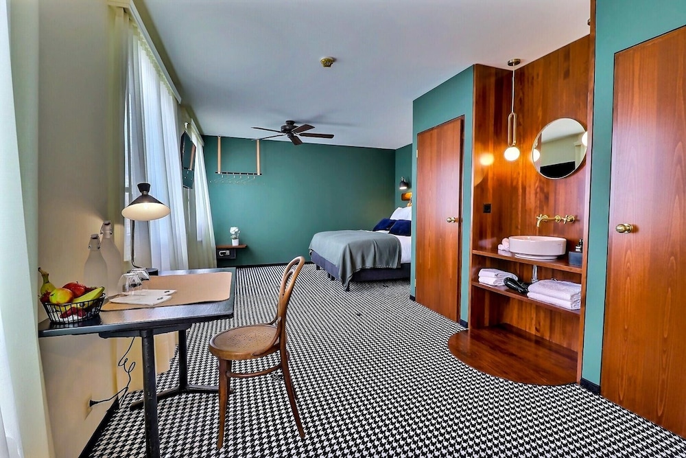 Junior Room