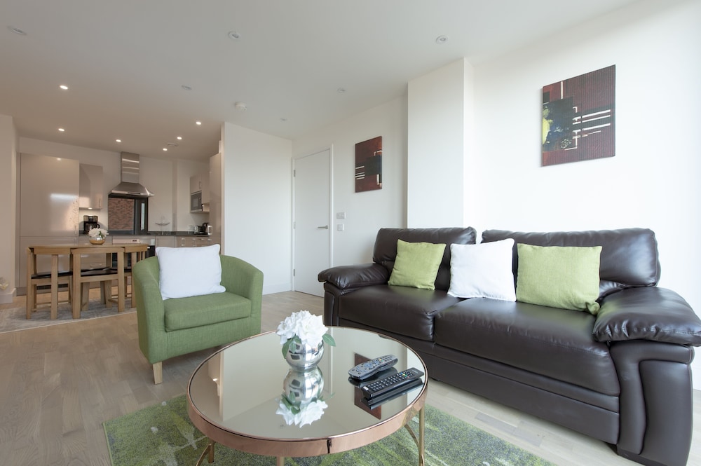 Basic Apartment, 2 Bedrooms photo 2