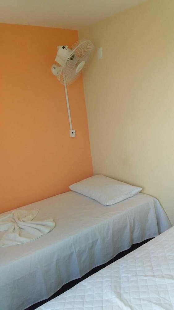Twin Room, 2 Twin Beds photo 2