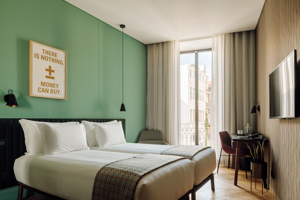 Standard Double or Twin Room - Photo 1