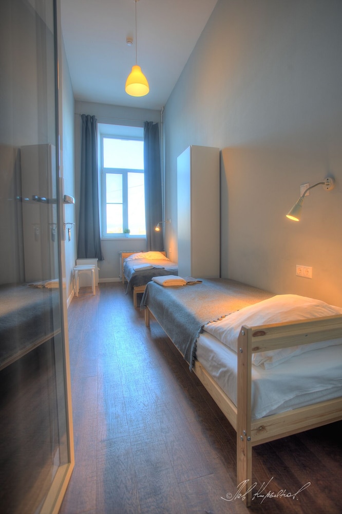 Standard Double or Twin Room, 2 Twin Beds, Shared Bathroom photo 1