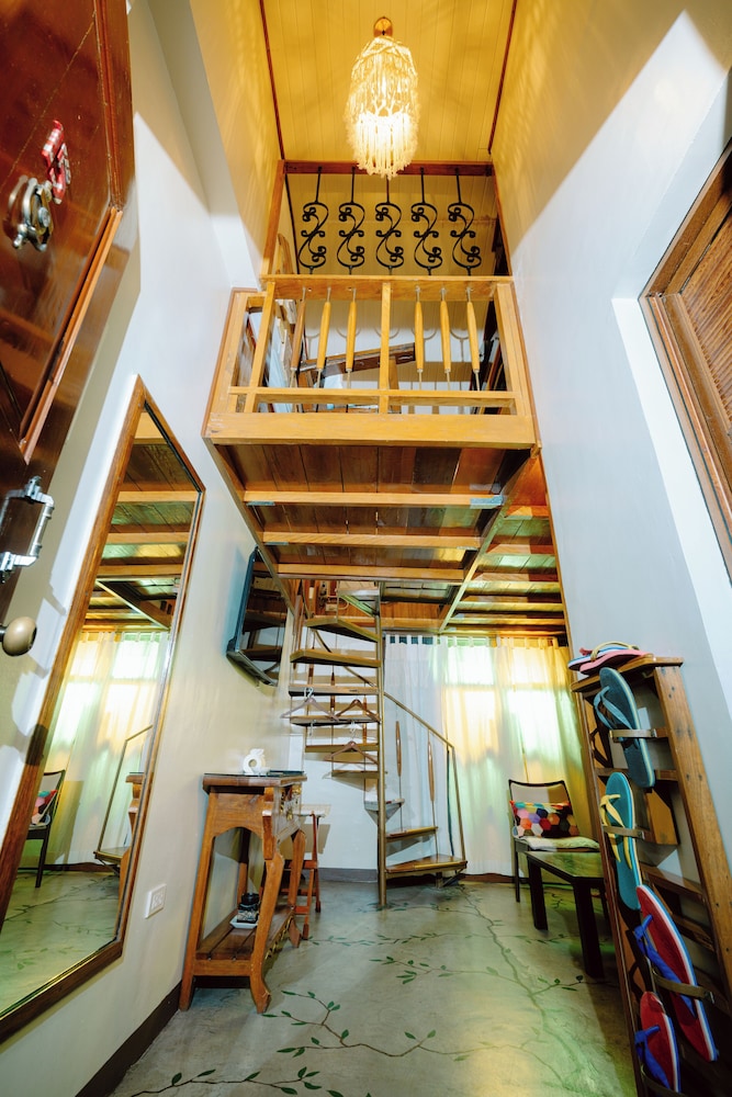 Standard Loft, Multiple Beds