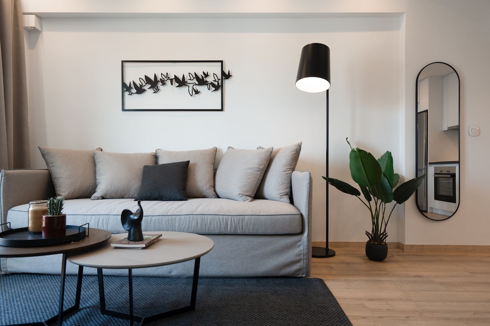 Exclusive Apartment (EDGE - D2)