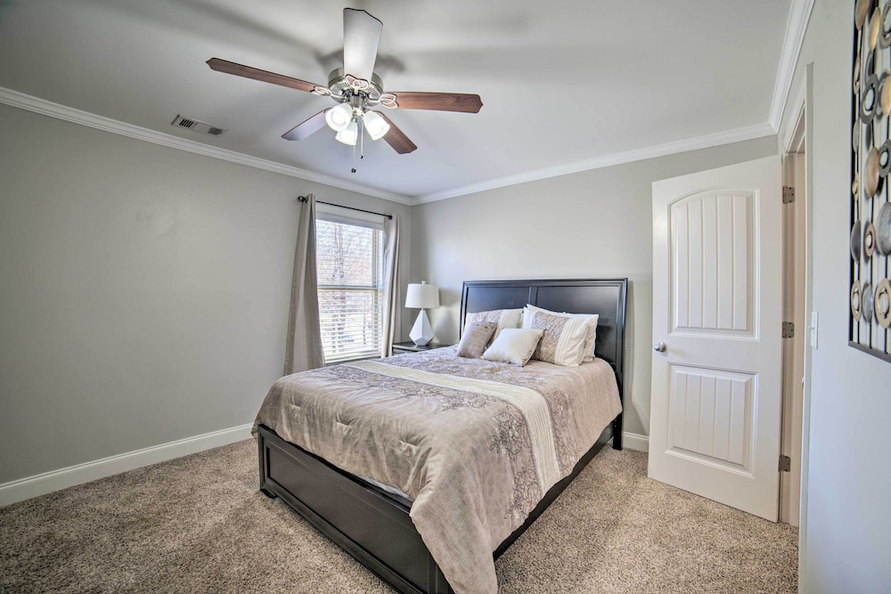 House (Multiple Bedrooms) photo 2