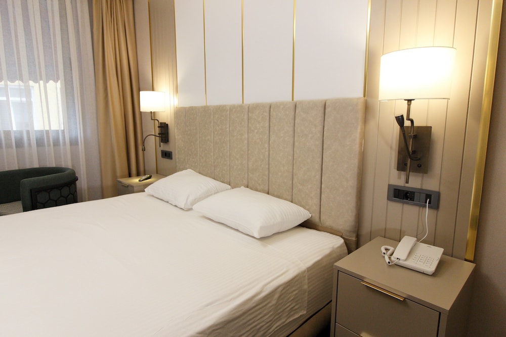 Standard Double Room, 1 Queen Bed photo 2