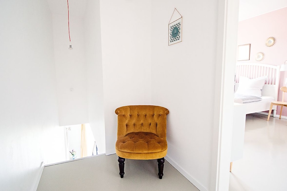Design Townhome, 1 Bedroom, Non Smoking, Garden Area (Alfred) photo 3