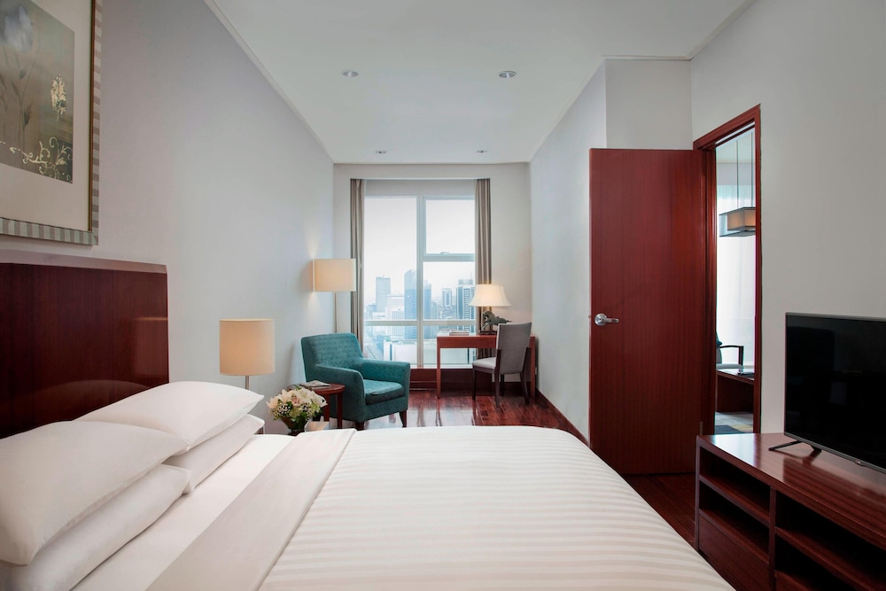 Deluxe Suite, 1 Bedroom, City View