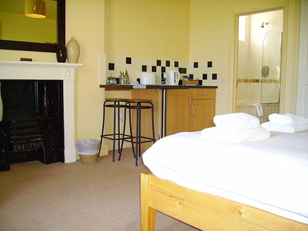 Standard Double Room - Photo 4