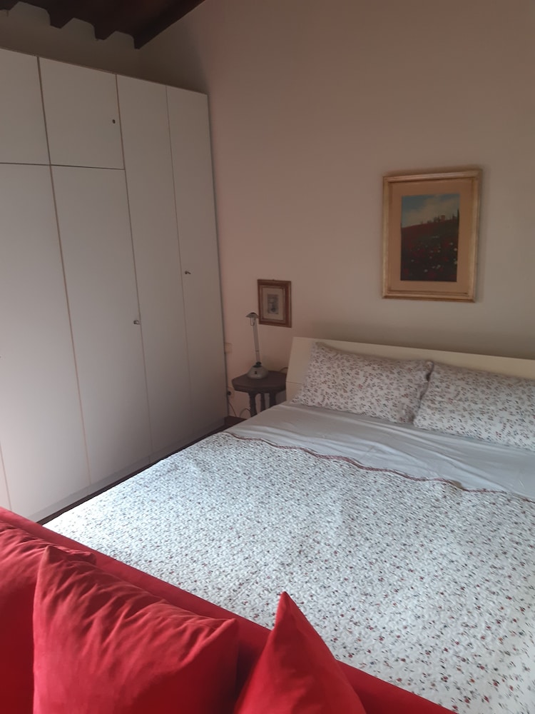 Apartment photo 3