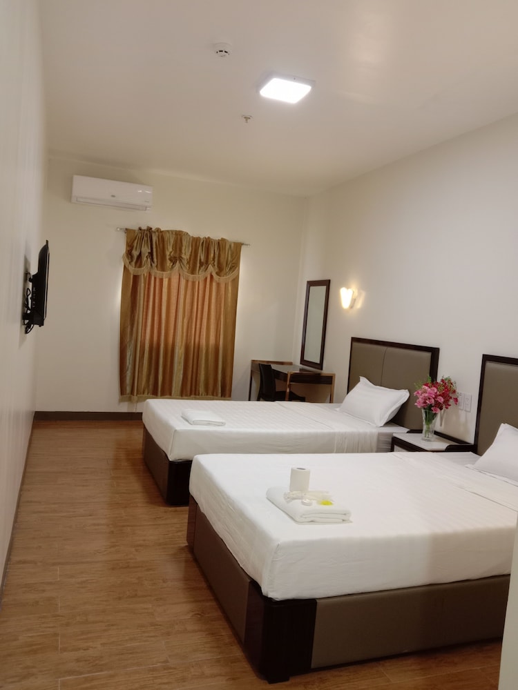 Deluxe Twin Room - Photo 2