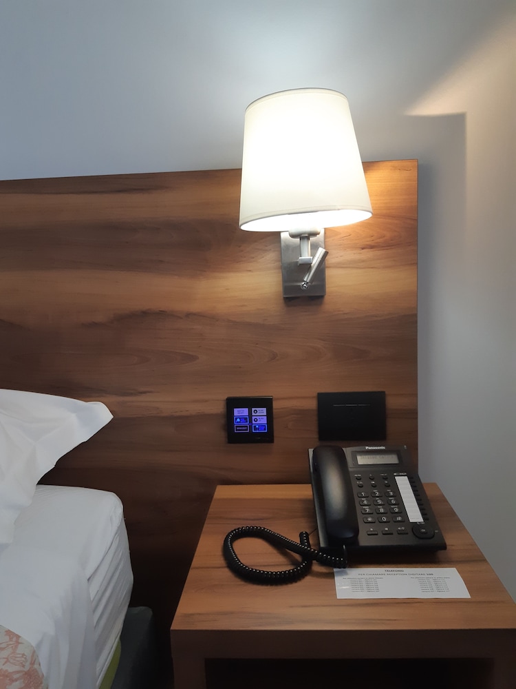 Standard Double or Twin Room photo 2