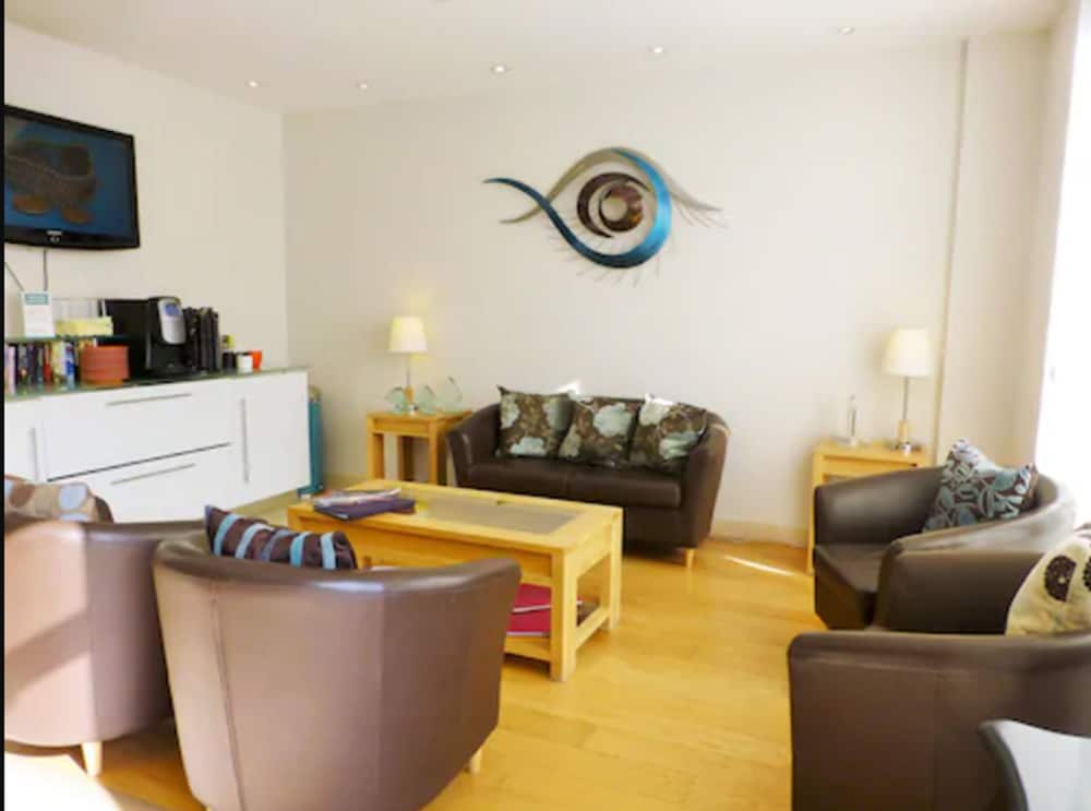 Apartment, Balcony - Photo 7