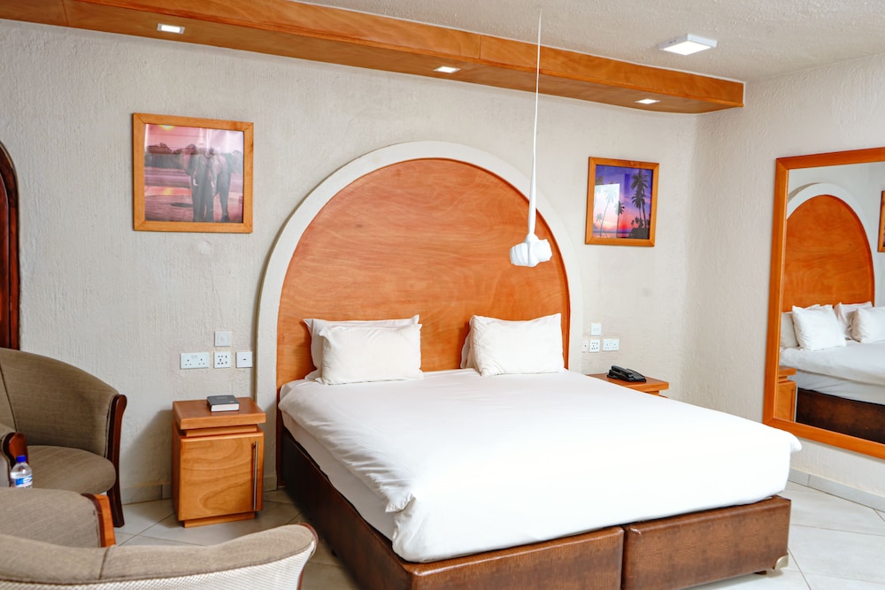 Deluxe Room, 1 King Bed