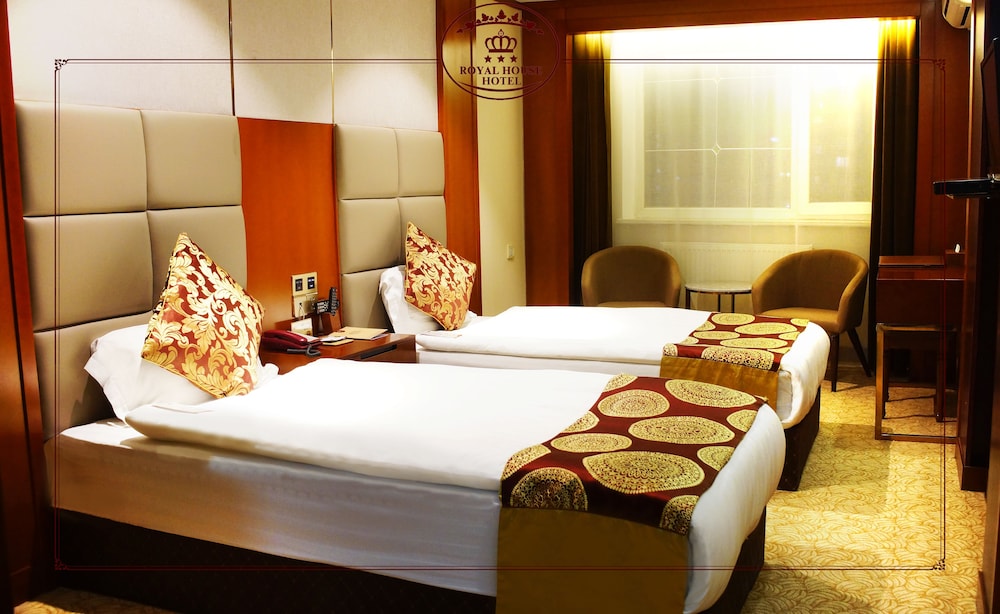 Twin Room - Photo 6