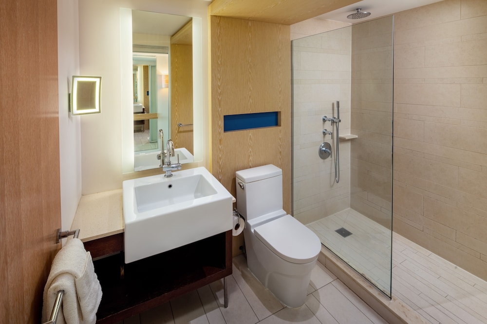 Junior Suite Interior View - Photo 3