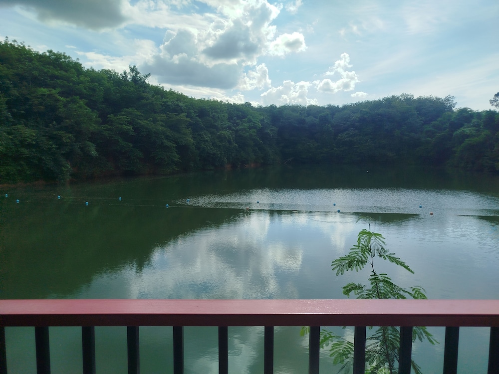 Classic Double Room, Balcony, Lake View