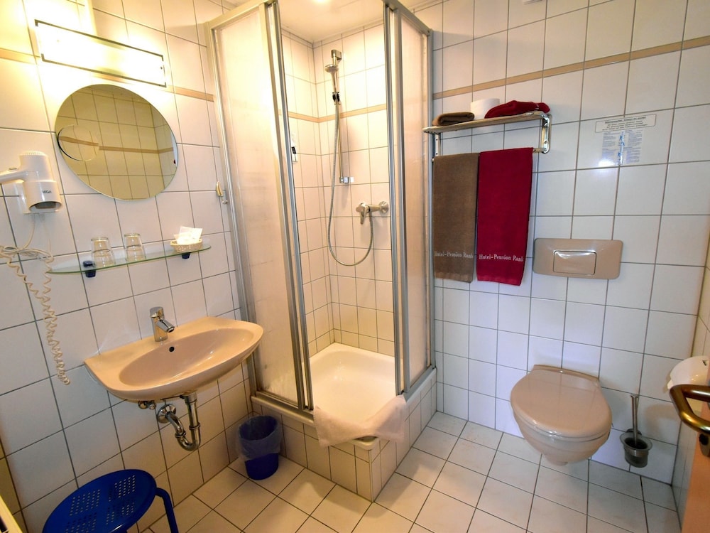 Comfort Double Room, Private Bathroom - Photo 3