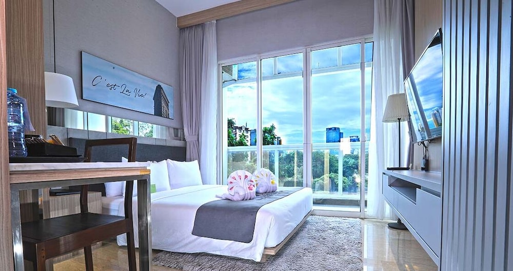 Superior Room, 1 Bedroom - Photo 1