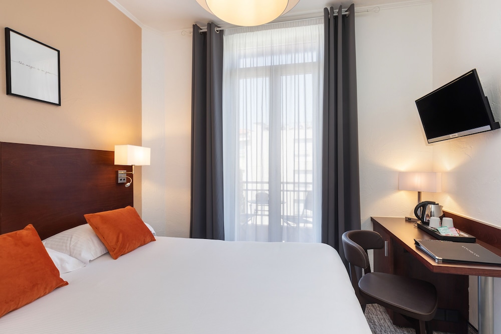 Superior Room - Photo 3