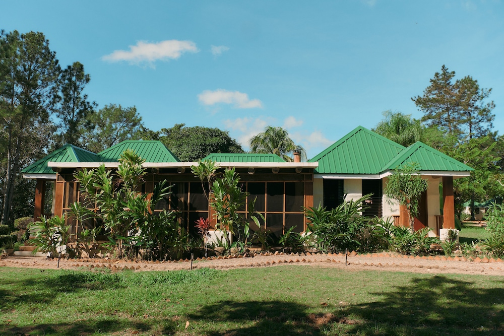 Estate Cottage - Photo 8