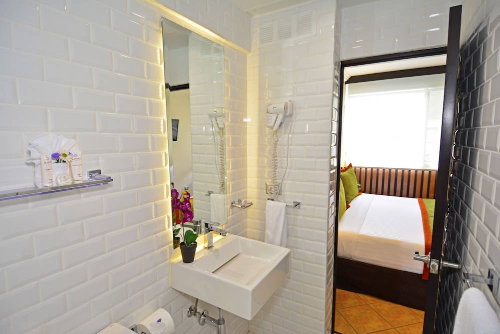 Deluxe Double Room - Photo 5