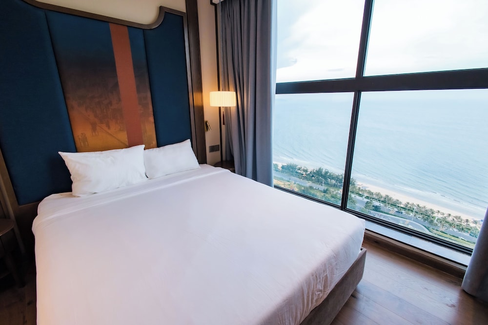 Family Suite, 2 Bedrooms, Bay View, Sea Facing photo 1