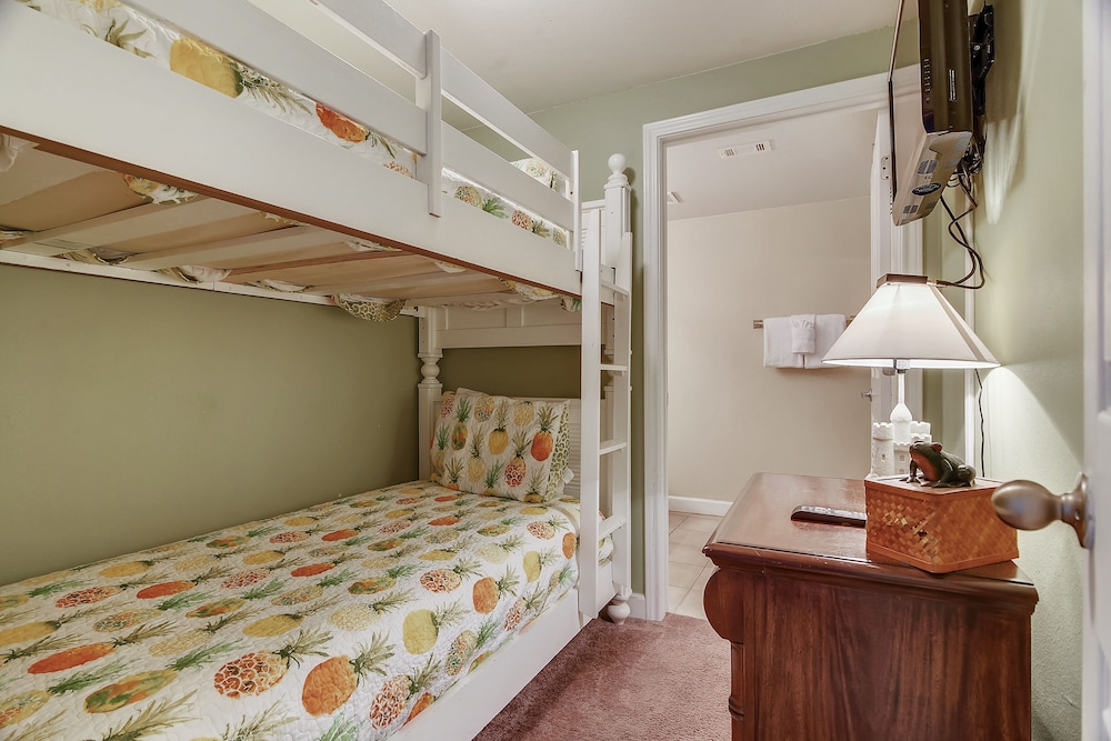 Condo, 1 Bedroom, Balcony, Ocean View (1502)