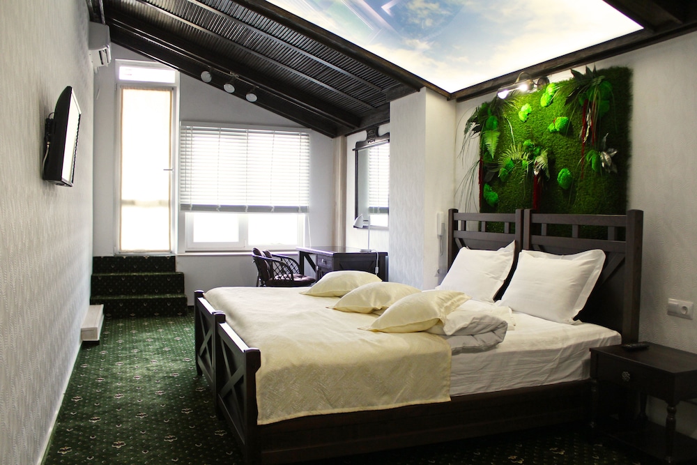 Luxury Suite photo 3