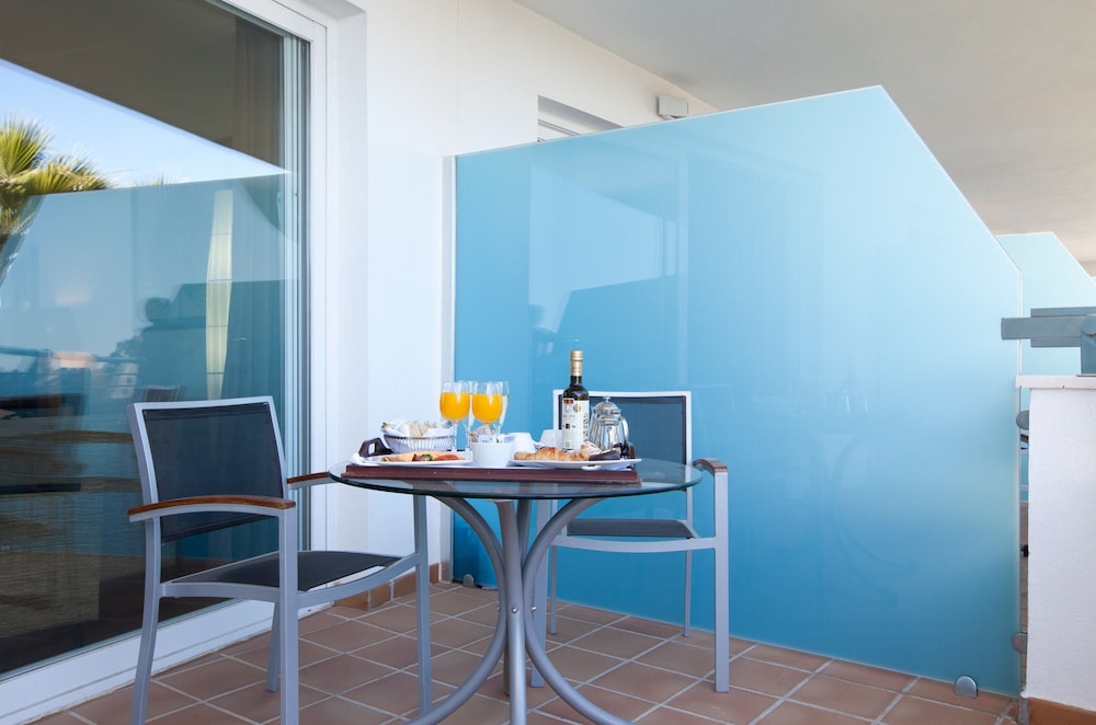 Deluxe Double Room - Photo 7