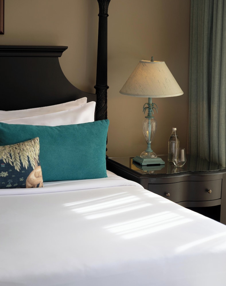 Suite, 1 King Bed (Manor Equatorial) photo 1