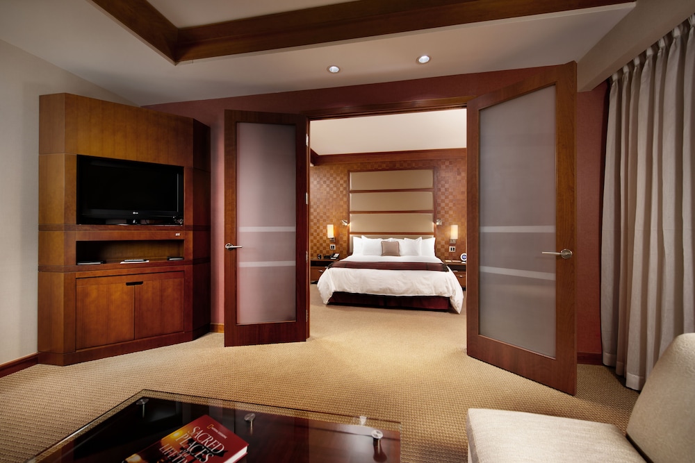 Lodge - Suite, 1 King Bed photo 1