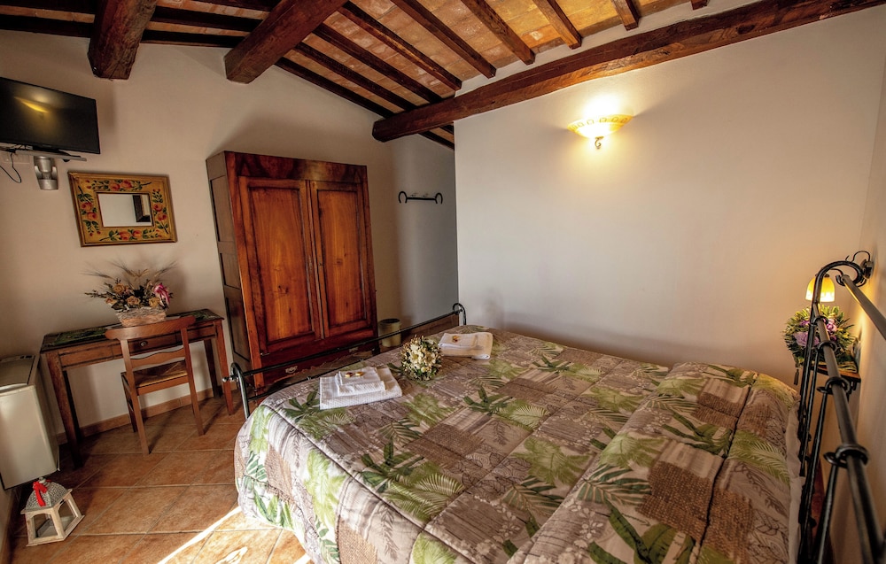 Double or Twin Room, Garden View