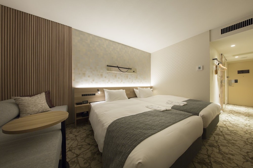 Superior Twin Room, Non Smoking - Photo 2