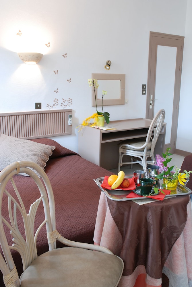 Standard Double Room, 1 Double Bed, Non Smoking, Garden View