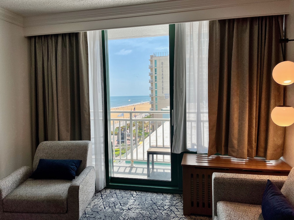 Room, 1 King Bed with Sofa bed, Balcony, Partial Ocean View - Photo 20